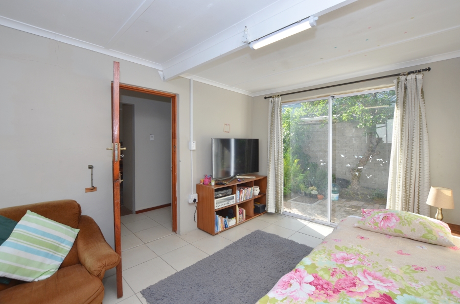 3 Bedroom Property for Sale in Yzerfontein Western Cape